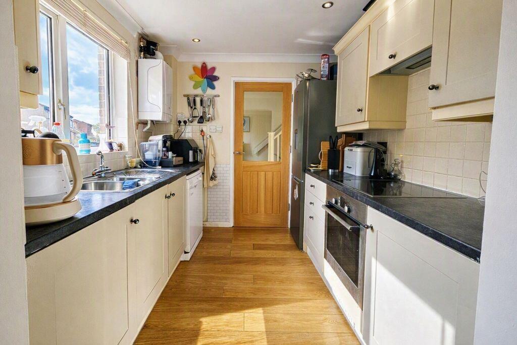 House in Portsmouth - More