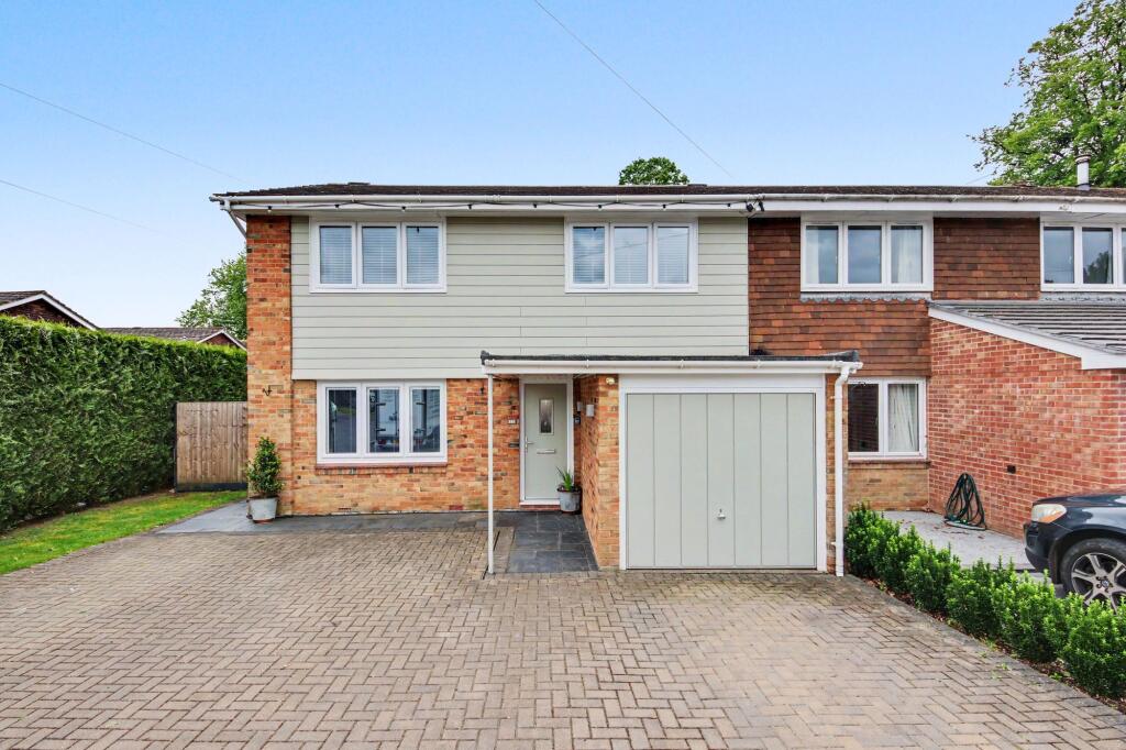 Main image of property: Malvern Close, Bishops Waltham, SO32