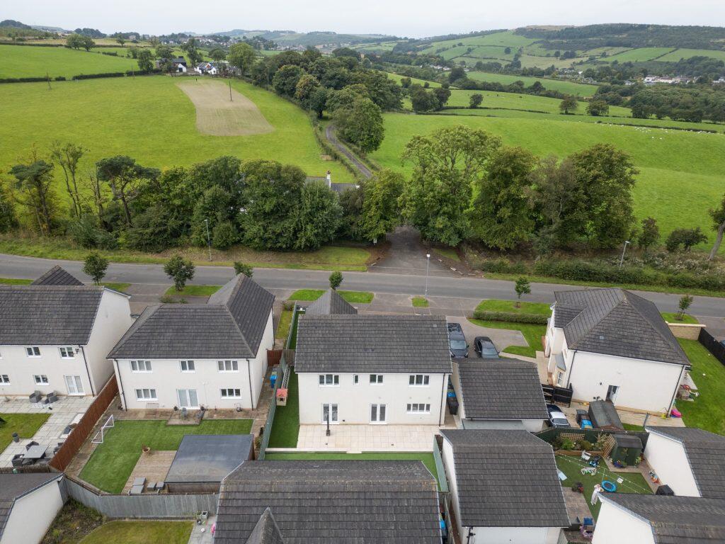House in Barrhead, Arthurlie - View 2