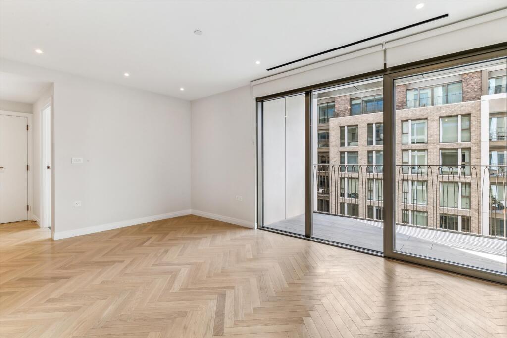 Main image of property: Parkland Walk, London SW6