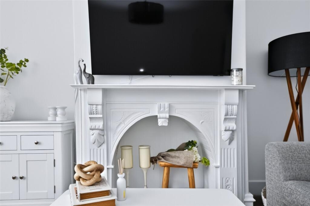 House in Oldham, Greater Manchester - More