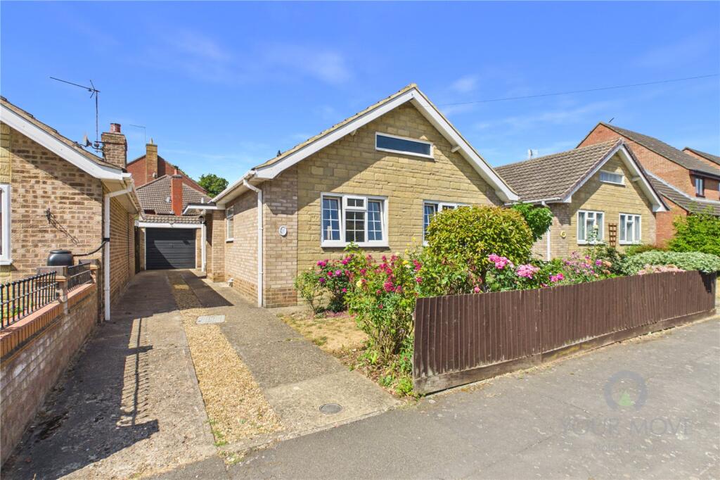 Main image of property: Browning Avenue, Kettering, Northamptonshire, NN16