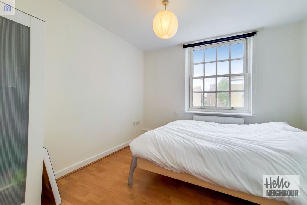 Apartment in London - View 5