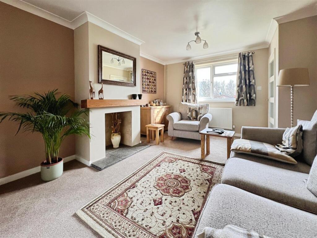 Grange Close, Condover, Shrewsbury photo 2