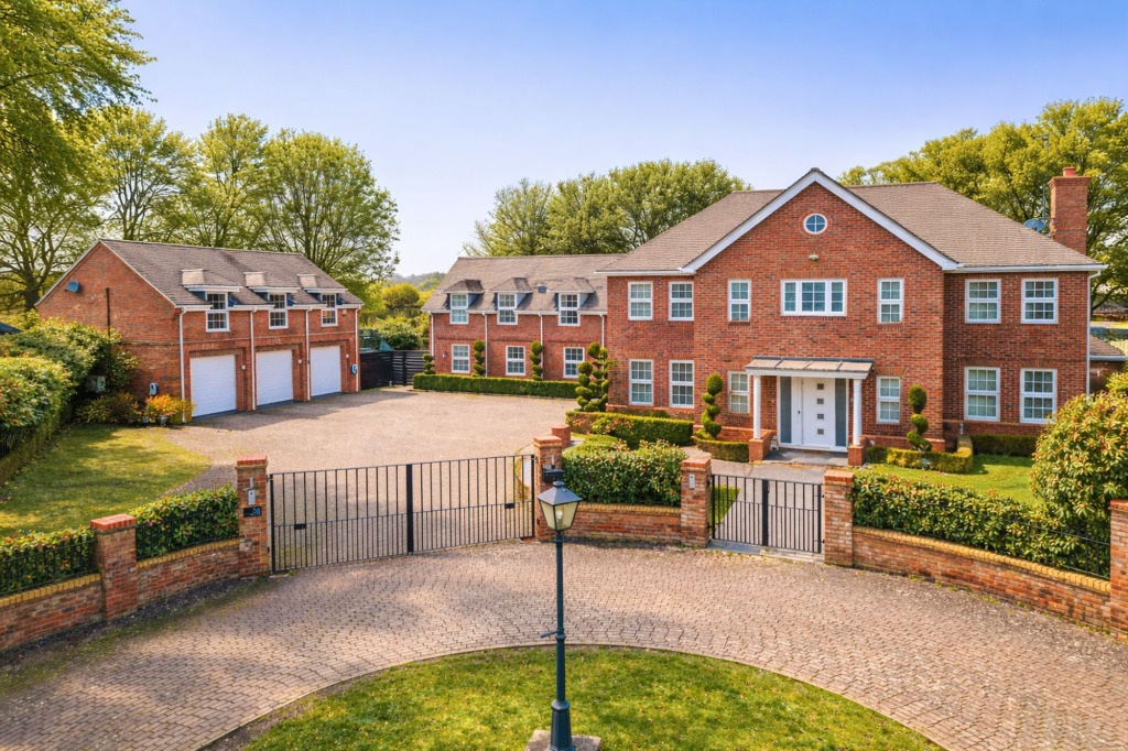 Main image of property: Belfry Lane, Collingtree, NN4