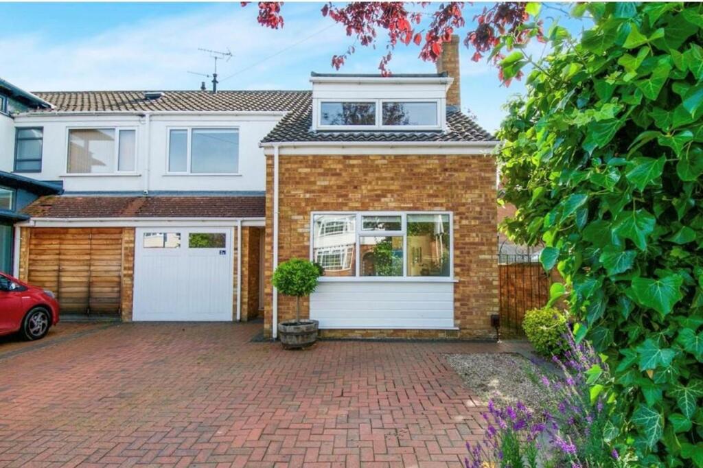 Main image of property: Bertie Road, Kenilworth