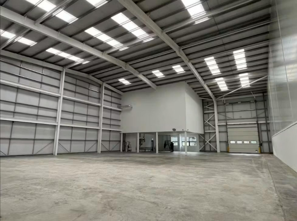 Unit 7B Warehouse.png
