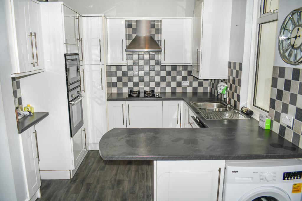 Additional image 3 of St. Annes Terrace, Baildon, Shipley, West Yorkshire, BD17