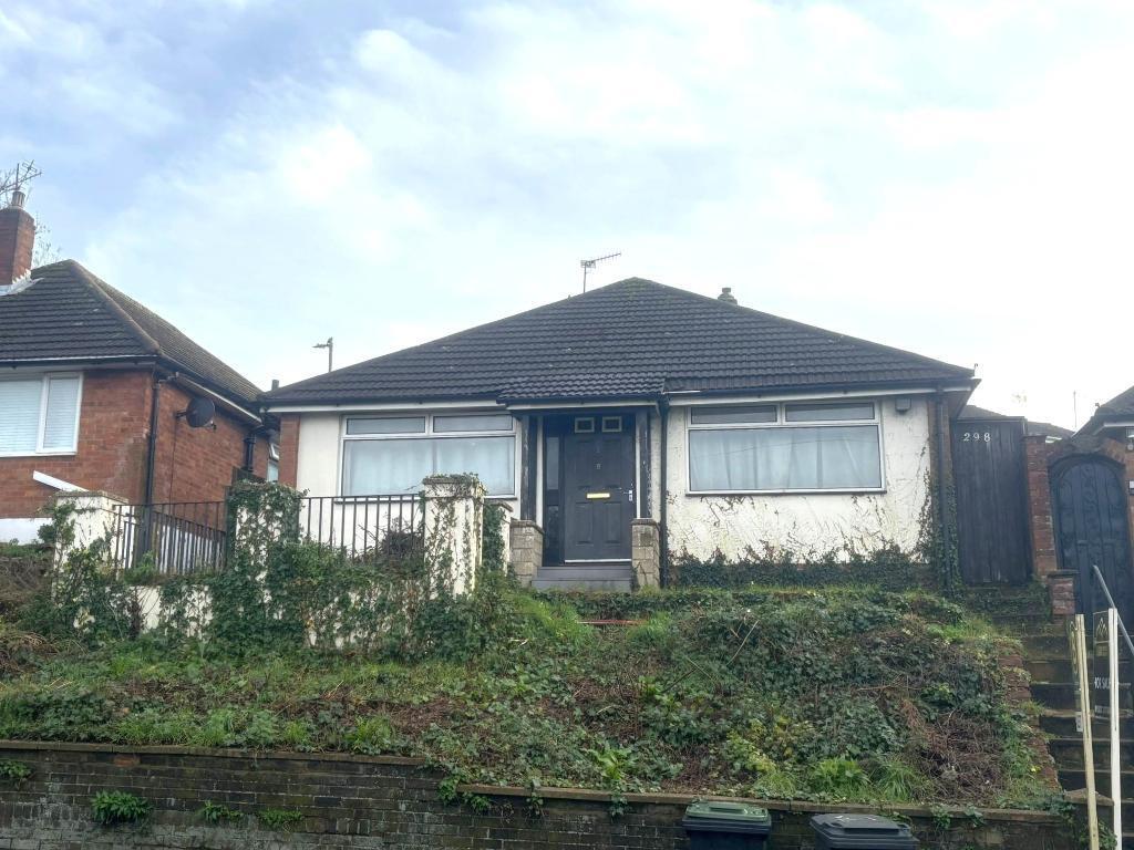 3-bed detached on Hitchin Road, Round Green, Luton, Bedfordshire, LU2 7NN, £240,000