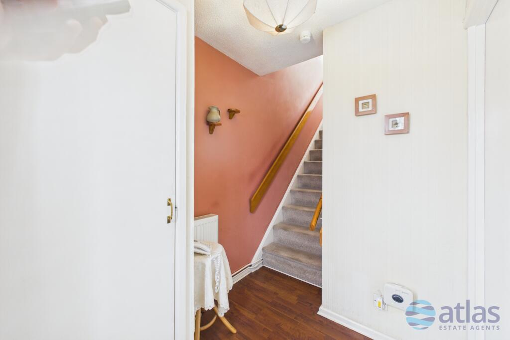 House in Liverpool, Wavertree - More