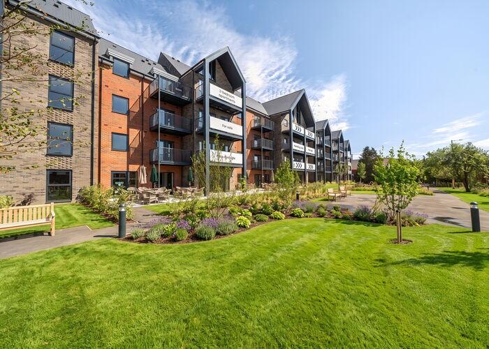 Main image of property: Brighten Road,
Southend-on-Sea,
SS1 1PP
