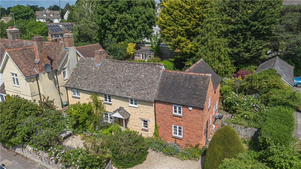 Main image of property: Wolvercote Green, Oxford, Oxfordshire, OX2