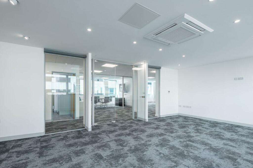 Meeting room 2 .jpg