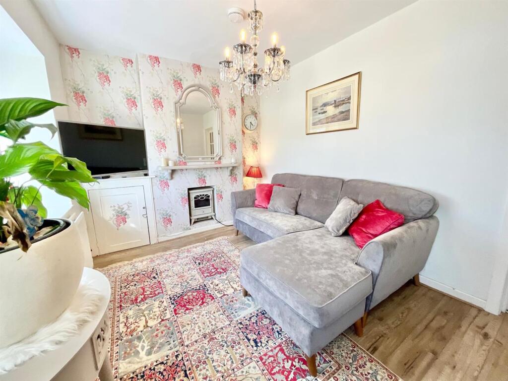 Rathbone Terrace, Deganwy photo 4