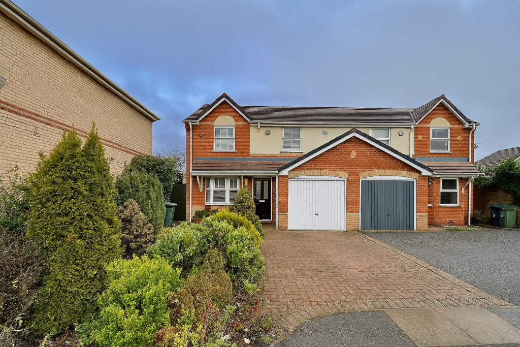 Main image of property: Templeton Close, Highfields