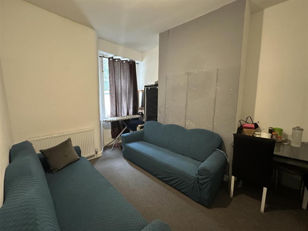 Ventnor Street, Manchester - View 2