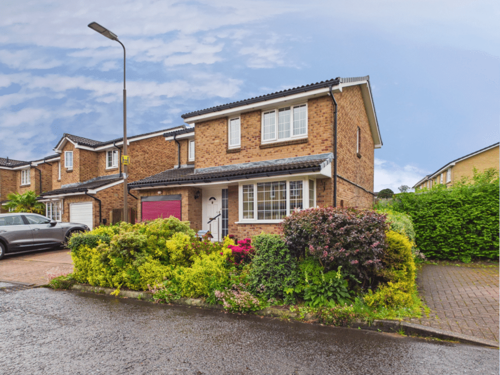 Main image of property: 74 Beechwood Grove, Uphall Station, EH54 5QJ