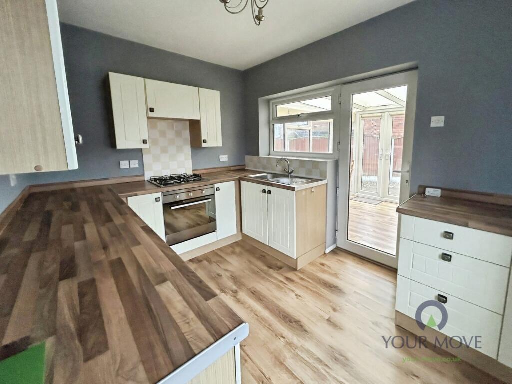 House in Stoke-on-Trent - View 3