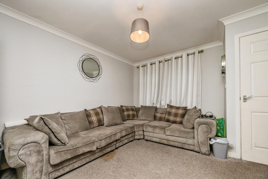 House in Dudley - More