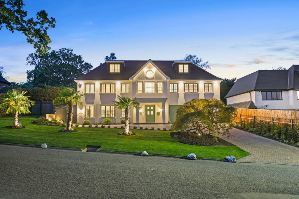 Main image of property: Kewferry Drive, Northwood