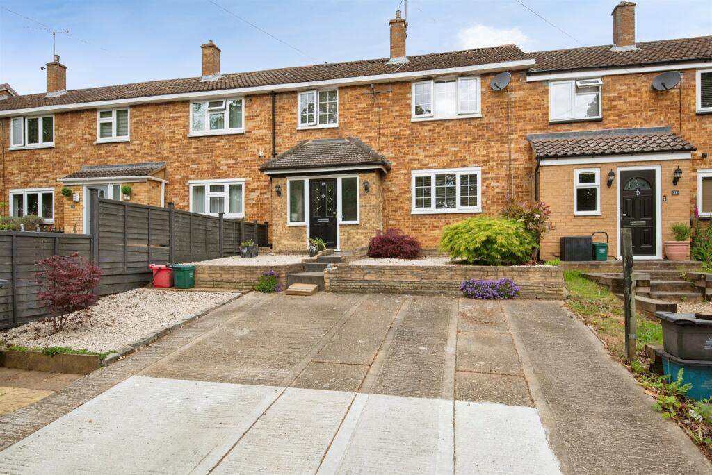 Main image of property: Tye End, Stevenage