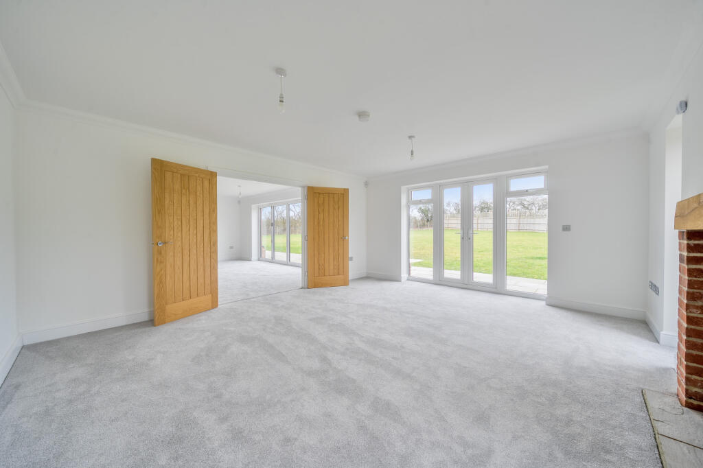 Bears Green, Bears Lane, Great Chart, Ashford, Kent, TN23 - View 3