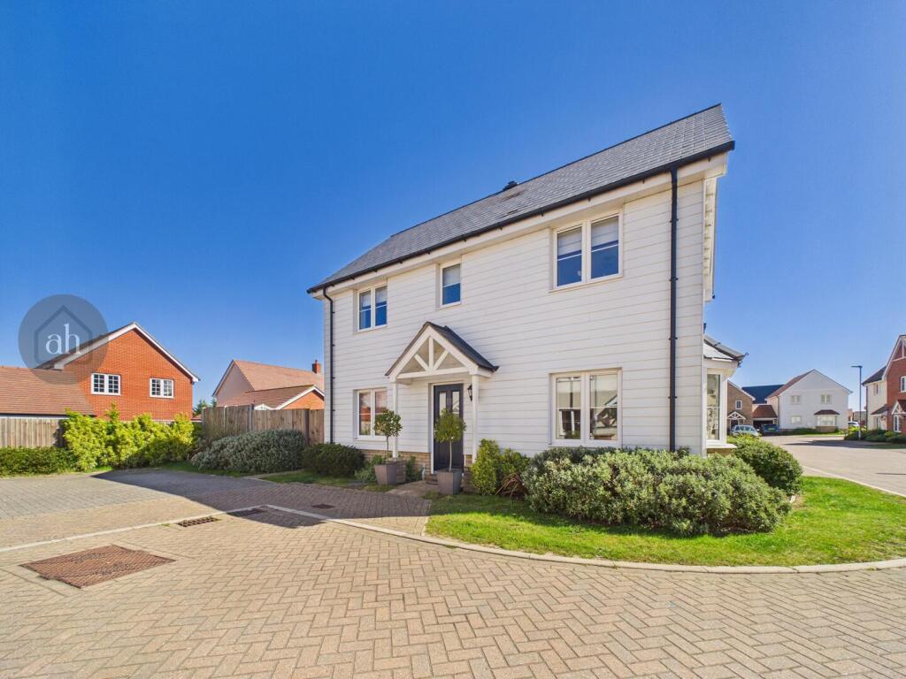 3-bed detached on Furlong Close, Elmswell,, £325,000