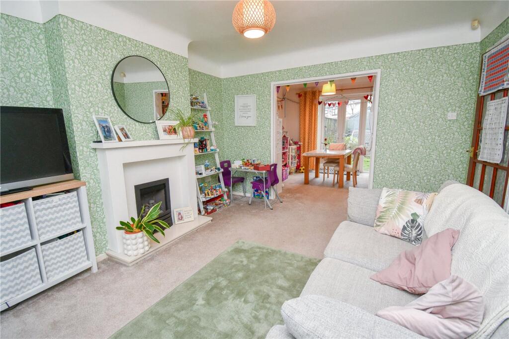 House in Wirral, Liverpool City Region - View 5