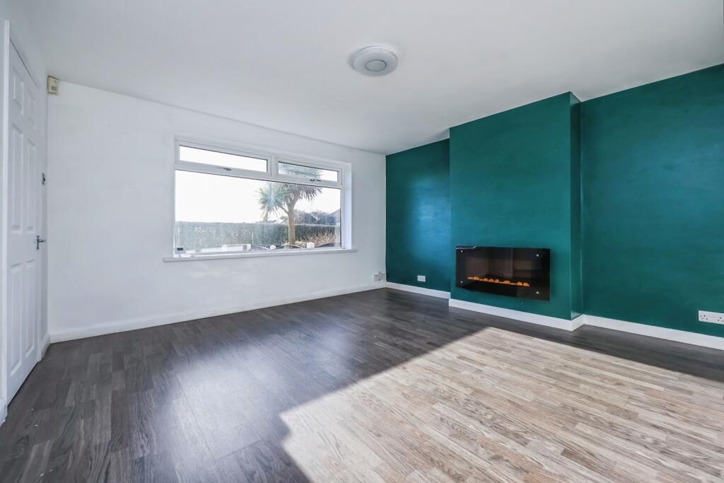 Winscombe Mount, Clifton, Nottingham, NG11 - View 3