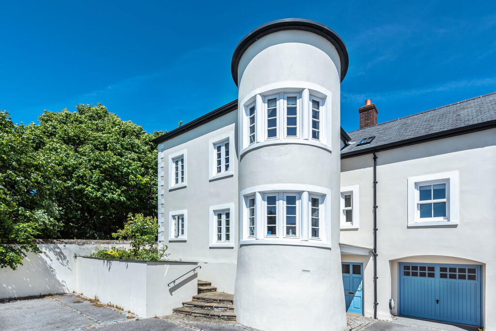 Main image of property: Belvedere, Truro