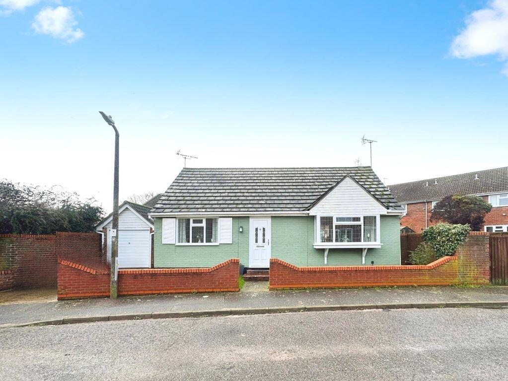 2-bed detached on Caroline Close, Wivenhoe, CO7, £315,000