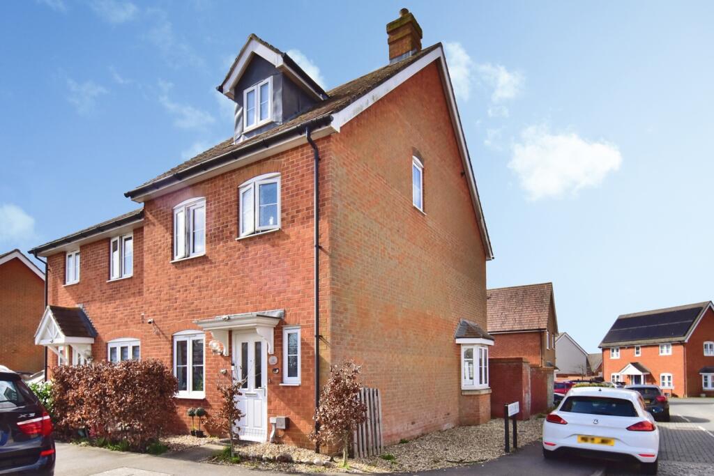 Main image of property: Buffkyn Way, Maidstone, Kent, ME15