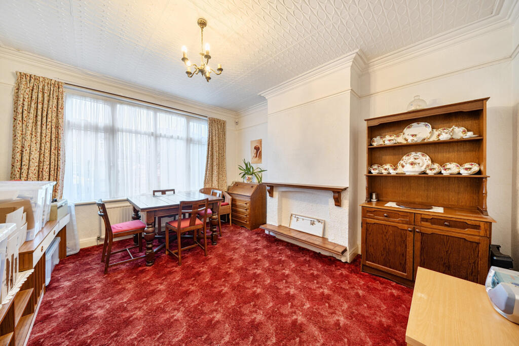 House in London - View 5