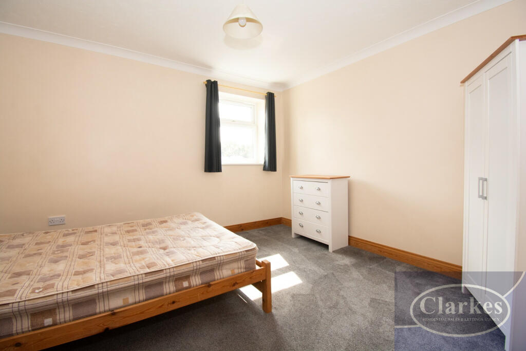 Additional image 10 of Redhill Drive, Winton