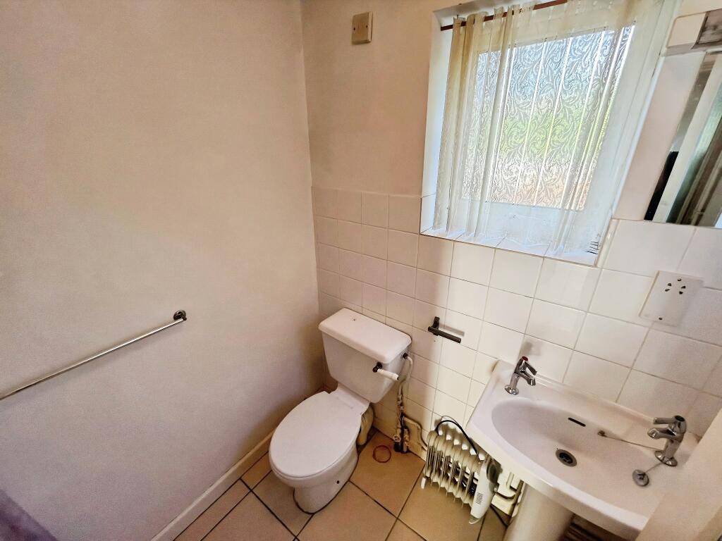 37 Collingwood Road, Earlsdon, Coventry, West Midlands CV5 6HW photo 4