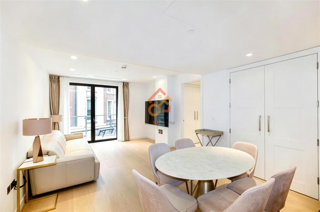 Main image of property: Lincoln Square, 18 Portugal Street, London WC2A