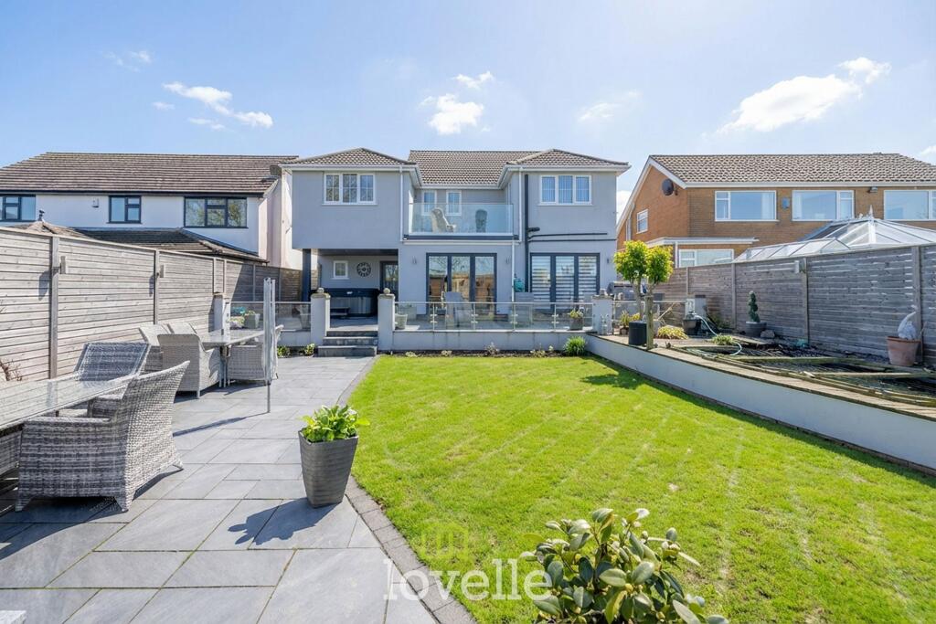 Chichester Road, Cleethorpes, DN35 photo 4