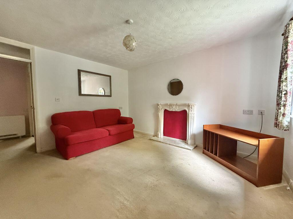 House in Birmingham, West Midlands - View 2