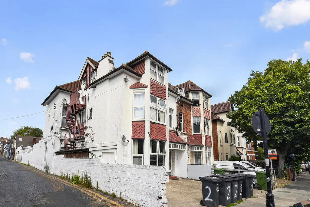 Main image of property: Stanthorpe Road, Streatham, SW16