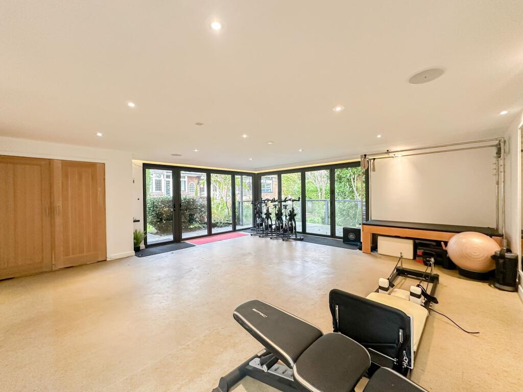 Noctorum Lane, Prenton, CH43 - View 4