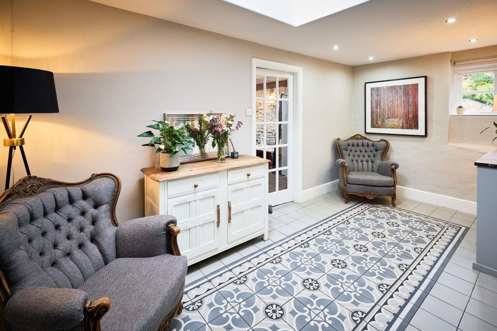 House in Doncaster, Burghwallis - View 5