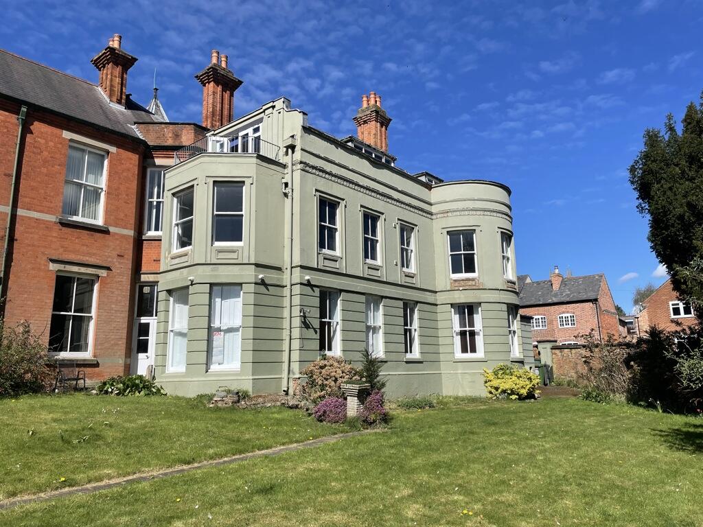 Main image of property: Office 1, Hill House, Regent Street, Lutterworth, Leicestershire, LE17 4BE