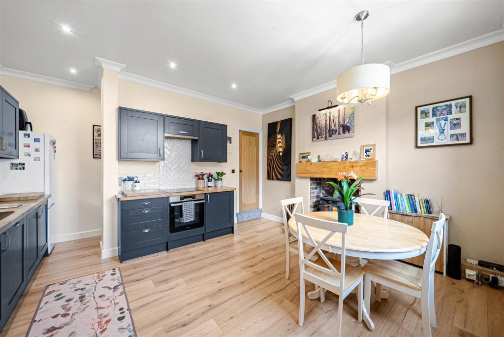 Orchard Street, Otley photo 3