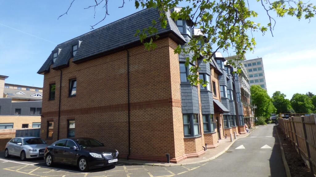 Main image of property: The Grove, Slough, Berkshire, SL1