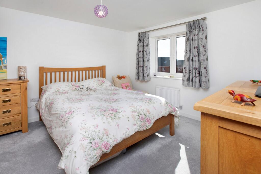 Trumpeter Place, Dawlish, EX7 photo 2
