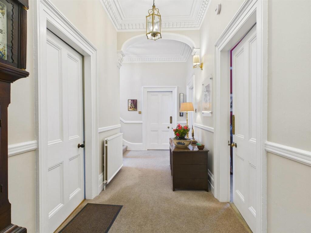 Manchester Road, Buxton photo 2