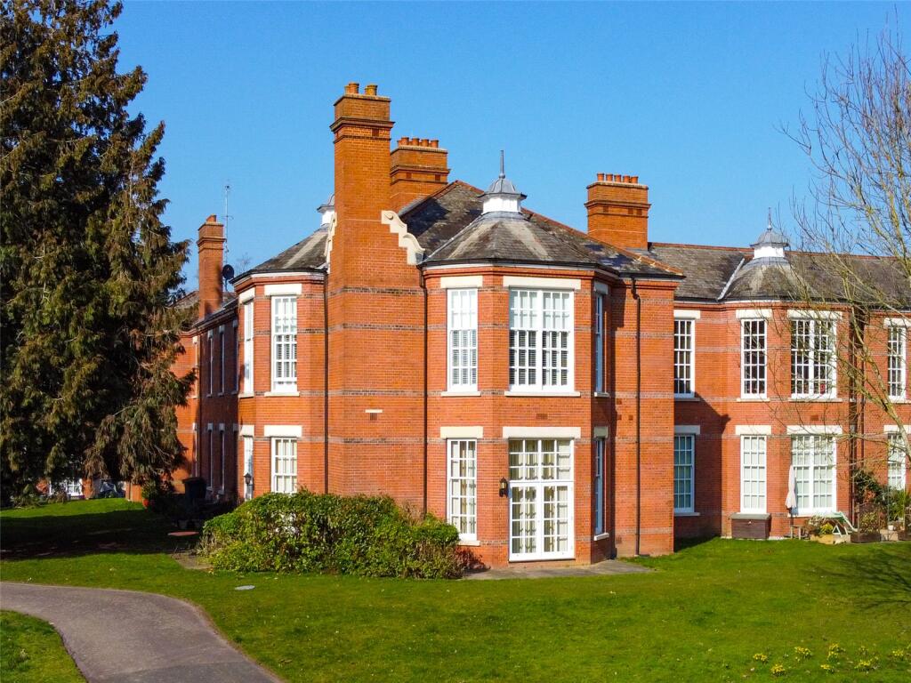 Great Leys Court, Beningfield Drive, St. Albans, Hertfordshire, AL2