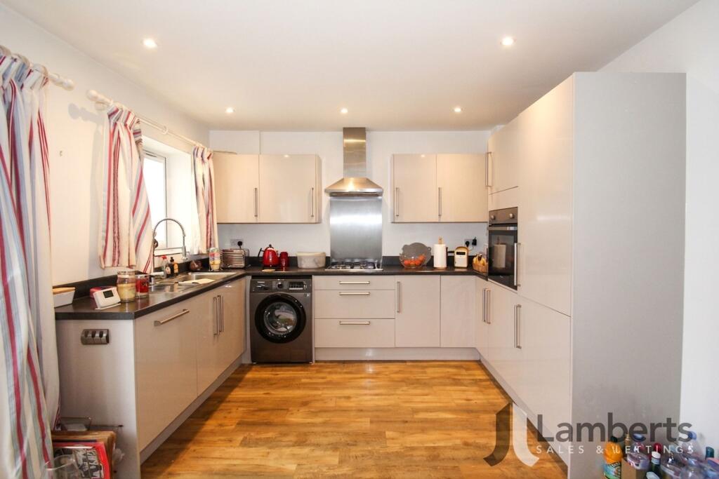Green Lane, Studley, B80 photo 5