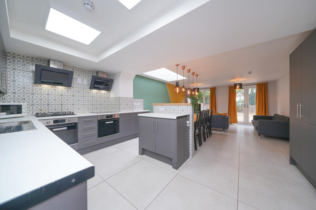 House in Coventry, Green Lane, Cannon Park - View 4