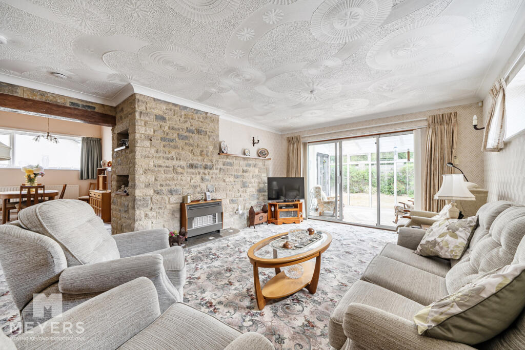House in Ferndown, Tricketts Cross - View 4